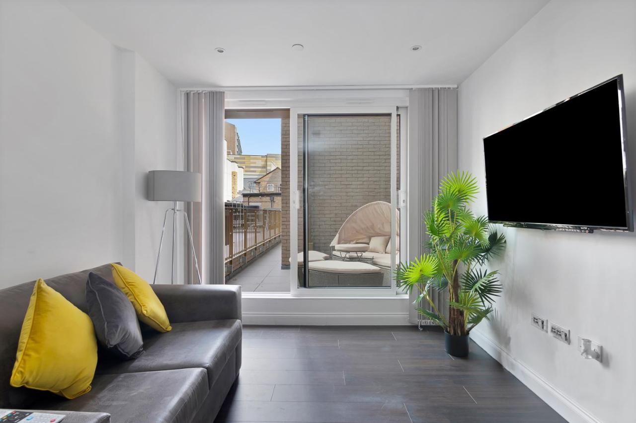 Spacious, Bright & Modern 1 & 2 Bed Apartments At Sligo House - Central Watford Watford  Exteriör bild