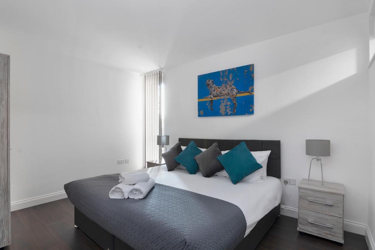 Spacious, Bright & Modern 1 & 2 Bed Apartments At Sligo House - Central Watford Watford  Exteriör bild