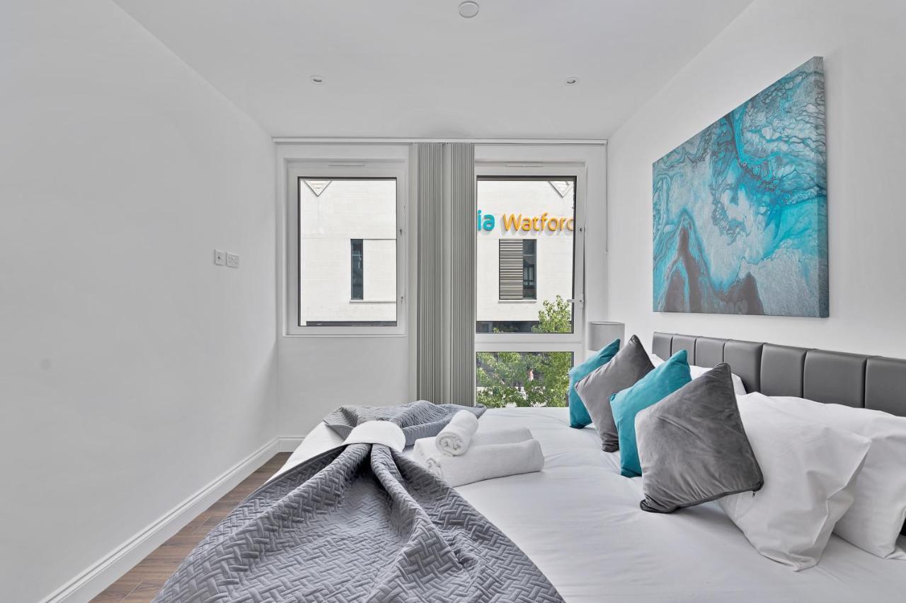 Spacious, Bright & Modern 1 & 2 Bed Apartments At Sligo House - Central Watford Watford  Exteriör bild